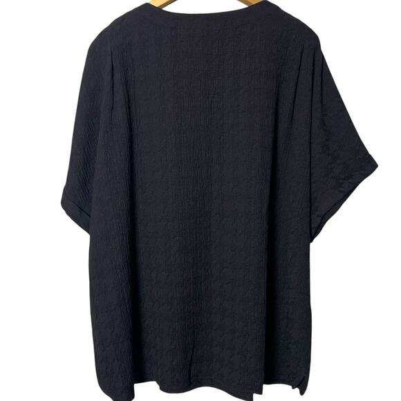 Chico's Top Women's Size 4 (2X) Black Houndstooth Jacquard Crinkle Popover NWT - Picture 3 of 7